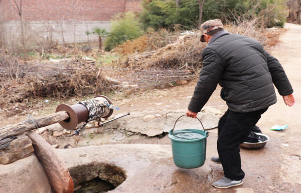 农村饮用水源取水及消毒方法